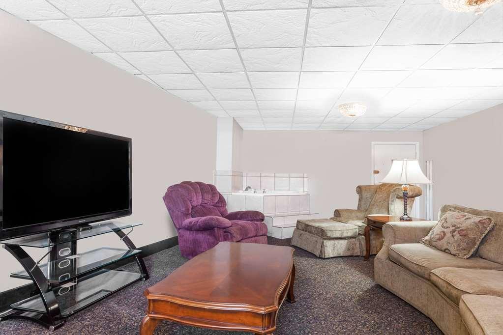 Ramada by Wyndham Henderson/Evansville Rum bild