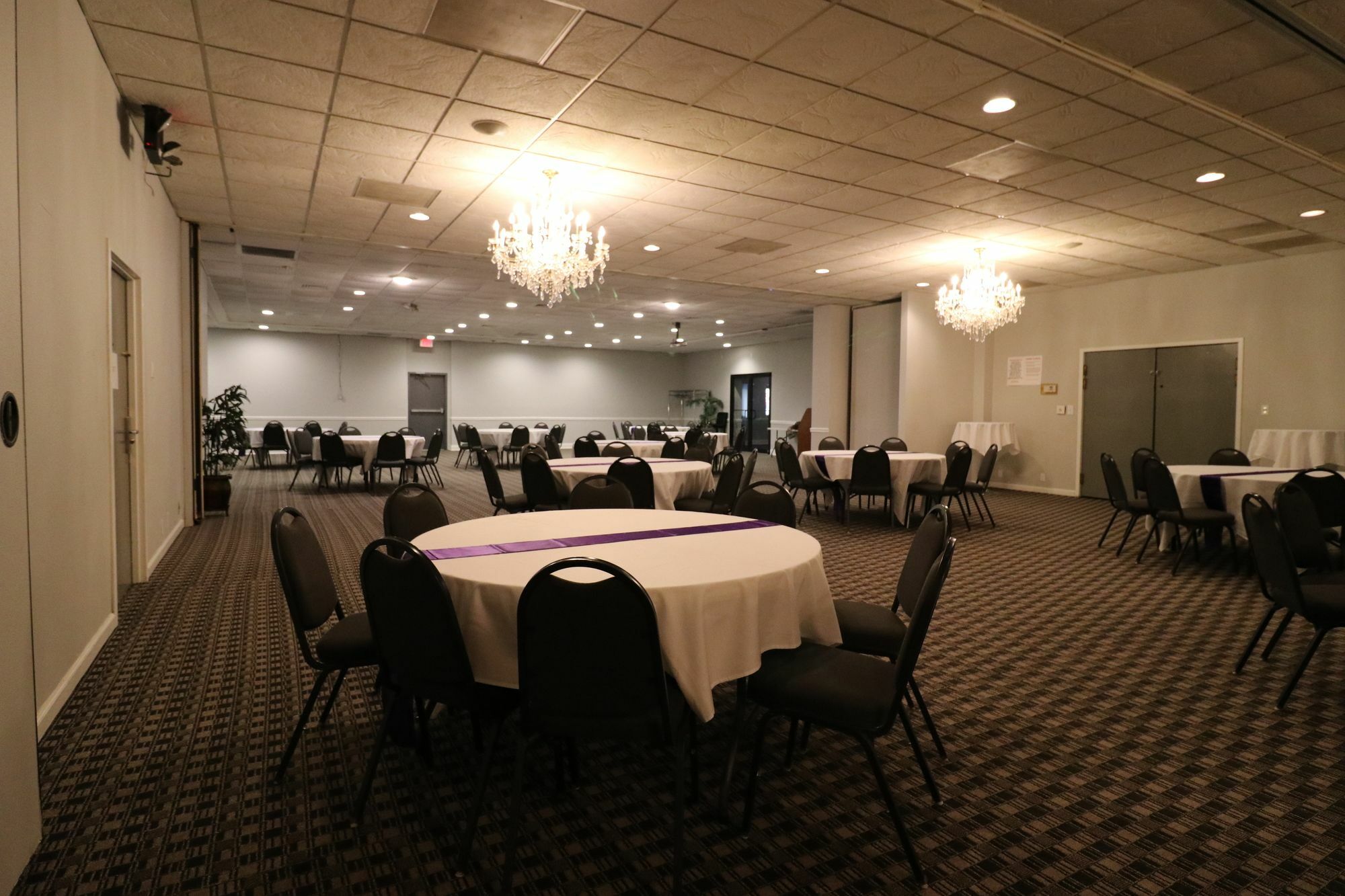 Ramada by Wyndham Henderson/Evansville Exteriör bild